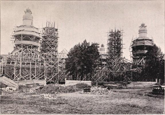 Industrihallen under byggnad. Exteriör hösten 1896.<bEfter fotografi för »För Svenska Hem» af B. Orling.