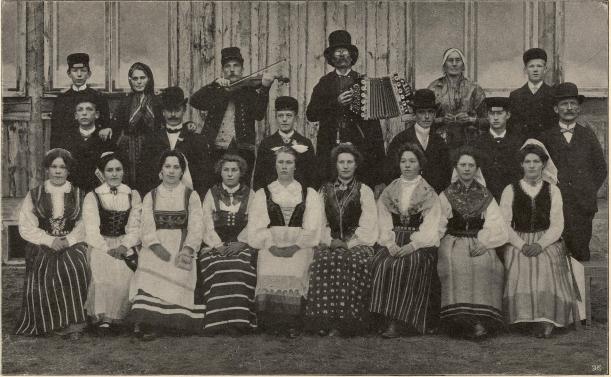 Grupp från Bollnäs arbetares höstbazar 1905.<b<smalFoto Wigsten, Bollnäs.</smal