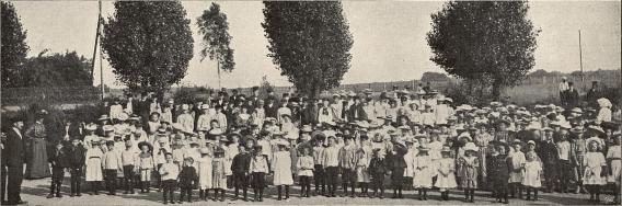 Barnfest i Folkets Hus, Billesholms grufva.<b<smalFoto Björkgren, Billesholms grufva.</smal