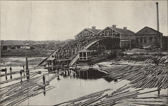 Från Kilafors järnbruks ångsåg.<b<smalFoto Wigstén, Bollnäs.</smal