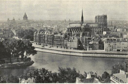 PANTHÉON OCH QUARTIER LATIN FRÅN HÖGRA STRANDEN.