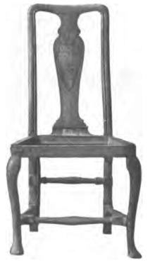 Fig. 6.  Stol, valnöt med inläggning;<b1700-talets förra hälft.<bNilssons samling. H. 1,04 m.
