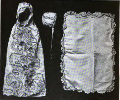 Fig. 20. Dopdräkt<bfrån 1773.  N. M. 106,577.
