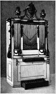 Fig. 21.   Orgel<bfrån Films kyrka, Uppland.  N. M. 111,788.