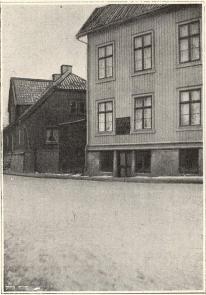 “Hallbäckens“<b<smal(krog i gamla tider nära Klippan)</smal “Hallbäckens“<b<smal(krog i gamla tider nära Klippan)</smal