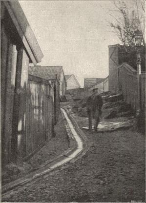 Faktorigatan<b(uppgång från Gröna gatan till Majberget)