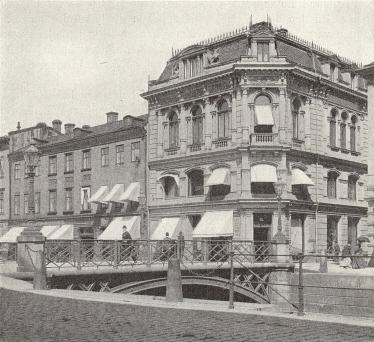 Denninghoffska huset<b(i hörnet av nuvarande Arkadpassagen vid Östra Hamngatan; nu försvunnet)