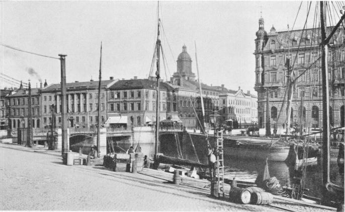 ﻿Lilla torget och Stora Hamnkanalen i slutet av 1890-talet