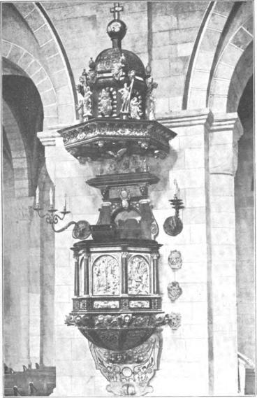 PREDIKSTOLEN I LUNDS DOMKYRKA.