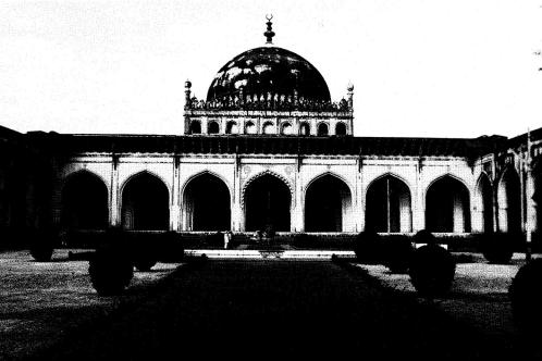 <biJami Masjid, Bijapur 1560–1680</bi