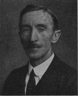 <bFoto: Lafayette.<bJames Mac’Neill. <bFoto: Lafayette.<bJames Mac’Neill.