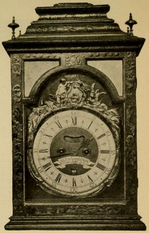 Bordsur        Tischuhr        Clock<bFig. 25. H. 49 cm. Oby 1770—80. Rum 63.