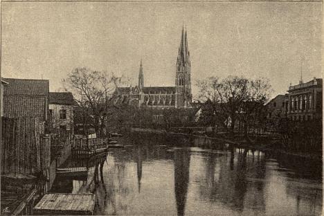 <biFyris oeh domkyrkan från norr.</bi