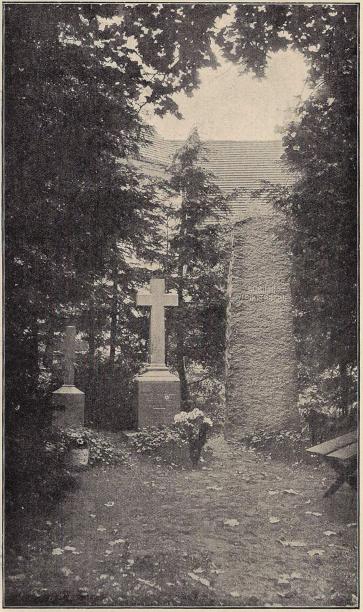 WENNERBERGSKA GRAFVARNE PÅ ODENSVI KYRKOGÅRD.
