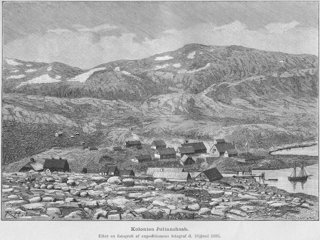 <smalIll. R. H.[=Haglund]                                        W. MEYER, X. A.</smal<bKolonien Julianehaab.<bEfter en fotografi af expeditionens fotograf d. 18 juni 1883.