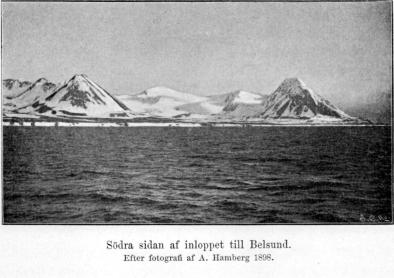 Södra sidan af inloppet till Belsund.<b<bEfter fotografi af A. Hamberg 1898.