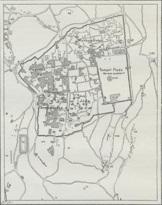 Kort over Jerusalem.<b<b1. Jaffa-Port. 2. Abd-ul-Hamid*s Port. 3. Damaskus-Port. 4. Stefan’s<bPort. 5. Møgport. 6. Zion’s Port. 7. Herodes’ Port. 8. Gyldne Port.<b9. Bâb-es-Silsile. 10. Basar. 11. David’s Port. 12. Goliath’s Borg. 13.<bOmar’s Moské. 14. Kubbet-es-Silsile. 15. El Aksa. 16. Halle (fra<bTempelherrernes Tid. 17. Salomo’s Stalde. 18. Barklav’s Port. 19.<bRobinson’s Bue. 20. Wilson’s Bue. 21. Gamle Serrail. 22. Kaserne (Antonia).<b23. Dervishkloster. 24. Muristan. 25 Frelserens Kirke (tysk). 26. Den<bhellige Grav. 27. St. Anna Kirke. 28. Zion’s Søstre (Bethesda?). 29.<bArmeniernes Kirke 30. Armeniske Patriarks Residens. 31. Spedalskes<bHytter. 32. David’s Grav. 33. Jernbanestation. 34. Gethsemane 35.<bMarie’s Grav. 36. Absalom’s Grav. 37. Josafal’s Grav. 38. Jakob’s Grav.<b39. Zakarias’ Grav 40. Landsbyen Selvan. 41. Hakeldama (Blodageren).<b42. Jeremias’ Grotte. 43. Russernes Bygninger. 44. Kristnes<bBegravelsesplads. 45 Job’s Brønd. 46. Marie-Kilde. 47. Kilden Selyan (Siloah).<b48. Gammel Dam. 49. Israel’s Dam. 50. Marie’s Dam. 51. Patriarkdam.<b52. Sultandam. 53. Levninger af Bymure.