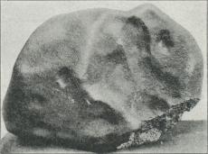 Fig. 3. Meteorstenen fra Mern.