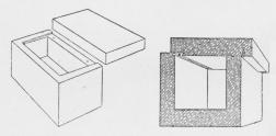 Fig. 2. Kong Khefrens Sarkofag i den næststørste<bPyramide ved Ghizeh, undersøgt af Ernst Sieglins<bEkspedition under Ulrich Hölscher.