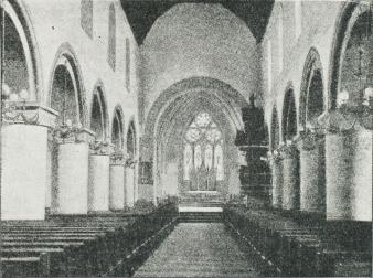 Fig. 4. Det indre af Domkirken i Stavanger.