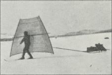 Fig. 8. I Højfjeldet med Enkeltmandsskisejl<bog Skikjælk.