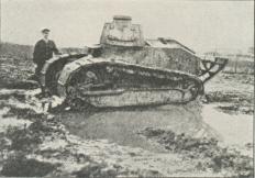 Fig. 4. Fransk Renault-Tank.