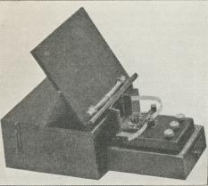 Fig. 10. Wheatstone 3-tastede Perforator. Fig. 10. Wheatstone 3-tastede Perforator.