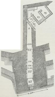 Fig. 3. Ældre Borg. Sydport<b(tæt Vest for den paa Fig. 2<bangivne yngre Sydport).<bMørk Skravering = ældste<bAnlæg (xg, ow,<bNF, i); lysere<bSkravering betegner den<bsenere Ombygning (hertil<bhører ogsaa Bygningen<bwv, zy, C).