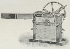 Fig. 2. Haandtærskemaskine.