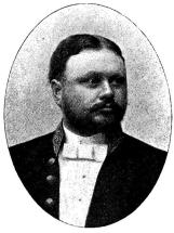 S. O. A. GYLLENSVÄRD, f. 1861, d. 1902.<bÖfverdirektör för administrativa afdelningen 1896–1902.