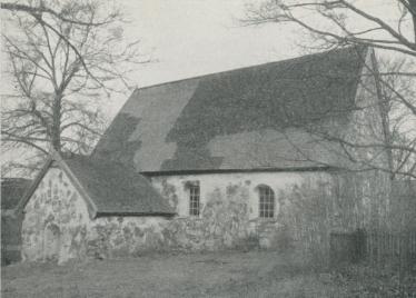 DEN ROMANSKA GRÅSTENSKYRKAN I SPELVIK, NU ÖDEKYRKA, HÖR TILL<bLANDSKAPETS ÄLDSTA MINNEN AV KRISTEN BYGGNADSKONST.<b<bD. Samuelson foto. DEN ROMANSKA GRÅSTENSKYRKAN I SPELVIK, NU ÖDEKYRKA, HÖR TILL<bLANDSKAPETS ÄLDSTA MINNEN AV KRISTEN BYGGNADSKONST.<b<bD. Samuelson foto.