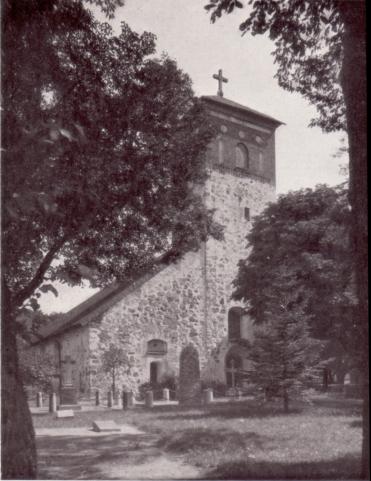 PL. 18.<bSam. Brun foto.<b<bLANDSKYRKAN I ARBOGA, VÄSTMANLAND, ETT VACKERT<bBYGGNADSMINNE FRÅN DEN ÄLDRE MEDELTIDEN.