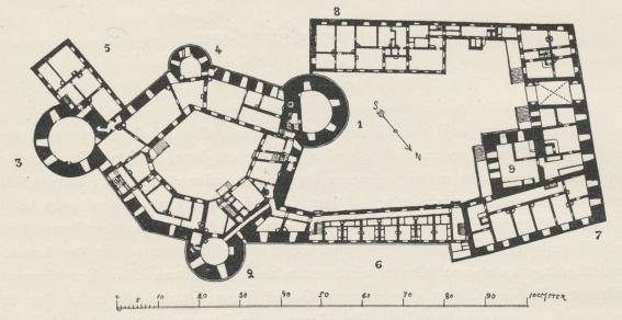 Bild 7. Gripsholms slott. Plan.<tabl<t<t1. </t<tGriptornet. </t<t4.    </t<tFängelsetornet.         </t<t7. </t<tHauptmansflygeln.</t</t<t<t2. </t<tVasatornet. </t<t5.    </t<tDrottningflygeln.       </t<t8. </t<tStåthållarflygeln.</t</t<t<t3. </t<tKyrk-(teater-)tornet. </t<t6. </t<tKavaljersflygeln. </t<t9. </t<t»Kronköket».</t</t</tabl<b